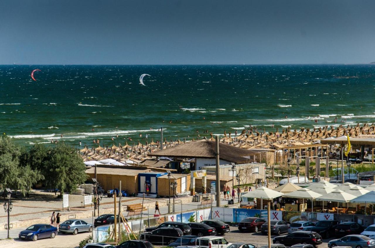 Apartament Alezzi Sunwaves Năvodari Zewnętrze zdjęcie